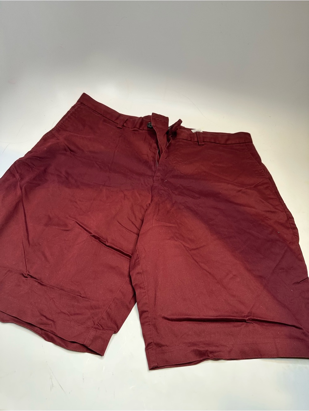 Banana Republic Men's Burgundy Flat-Front Cotton Shorts